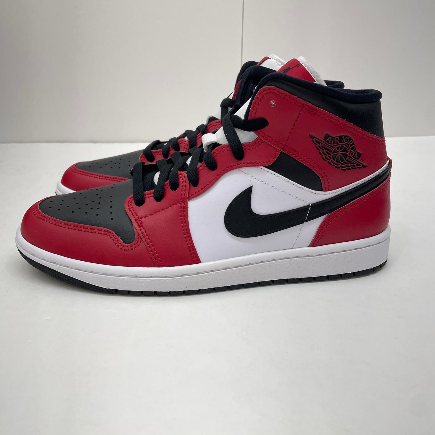 NIKE | ナイキ AIR JORDAN 1 MID スニーカー 554724-069 レッド【尾張小牧店】