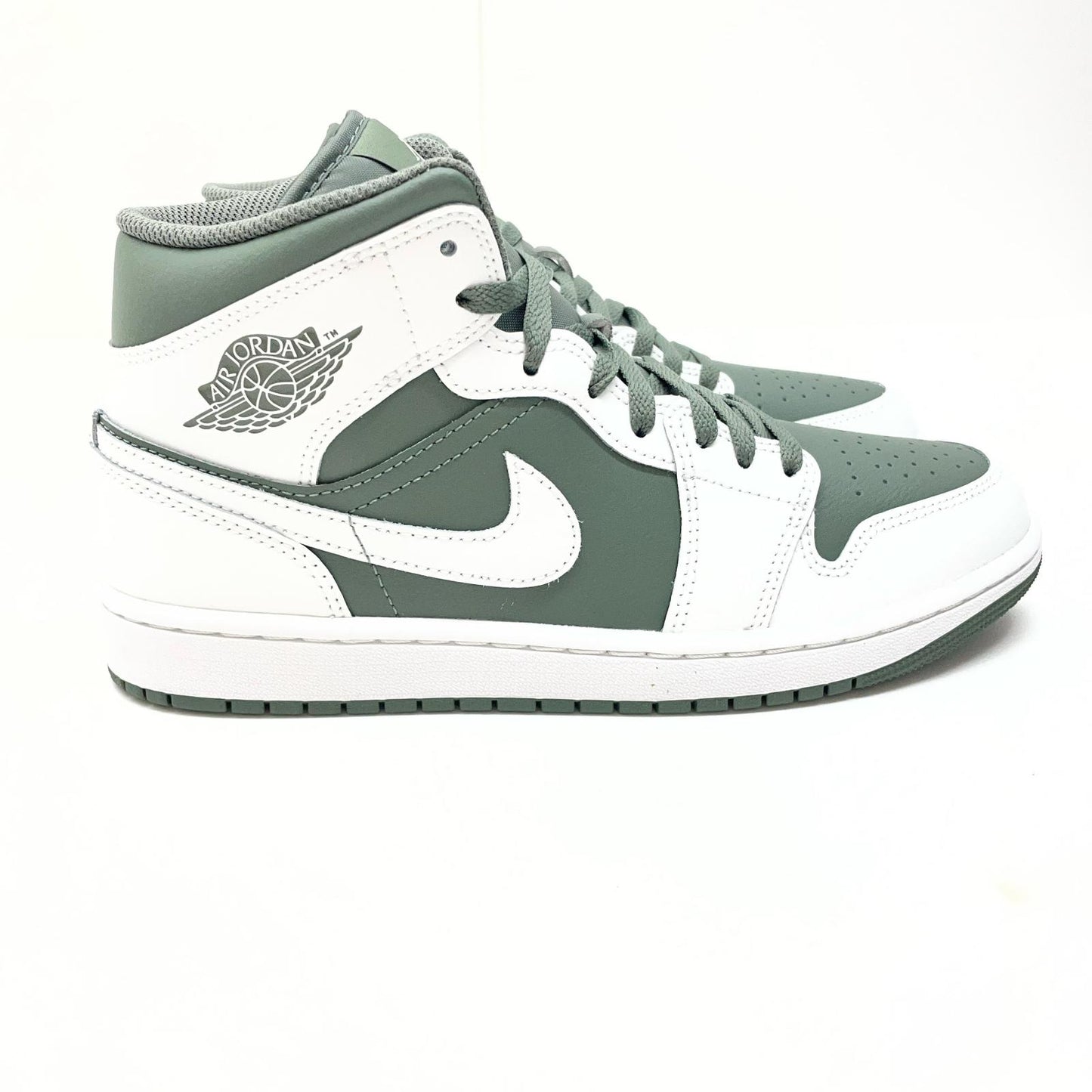 NIKE | ナイキ AIR JORDAN 1 MID スニーカー 28.0cm DQ8426-107 グリーン【尾張小牧店】
