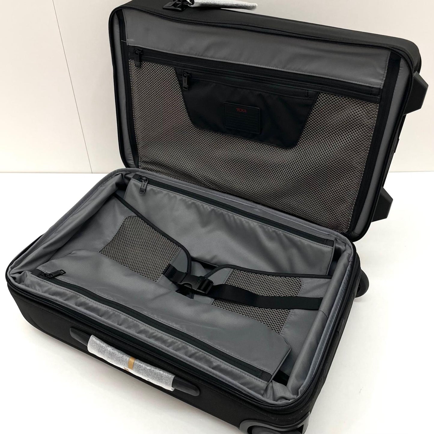 【中古】TUMI | トゥミ　ALPHA3 インターナショナル エクスパンダブル 2ウィール キャリーオン　キャリーバッグ スーツケース　ブラック【尾張小牧店】【専】