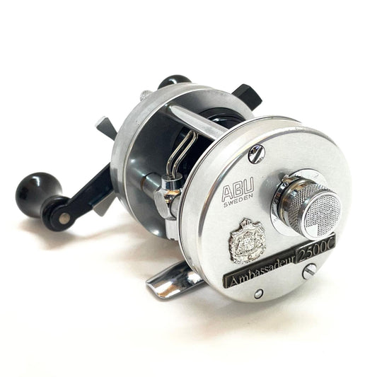 【フィッシング/釣り/釣具/リール】 【ベイトリール/右ハンドル】AbuGarcia | アブガルシア 　※付属品なし　アンバサダー　2500C【尾張小牧店】