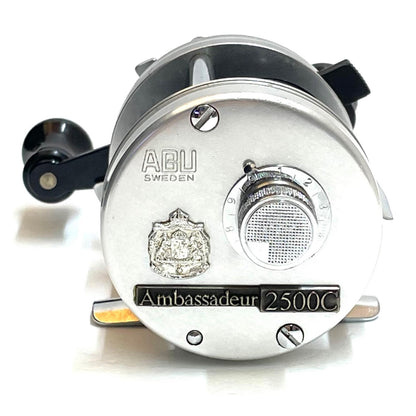 【フィッシング/釣り/釣具/リール】 【ベイトリール/右ハンドル】AbuGarcia | アブガルシア 　※付属品なし　アンバサダー　2500C【尾張小牧店】