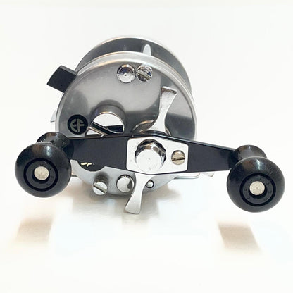 【フィッシング/釣り/釣具/リール】 【ベイトリール/右ハンドル】AbuGarcia | アブガルシア 　※付属品なし　アンバサダー　2500C【尾張小牧店】