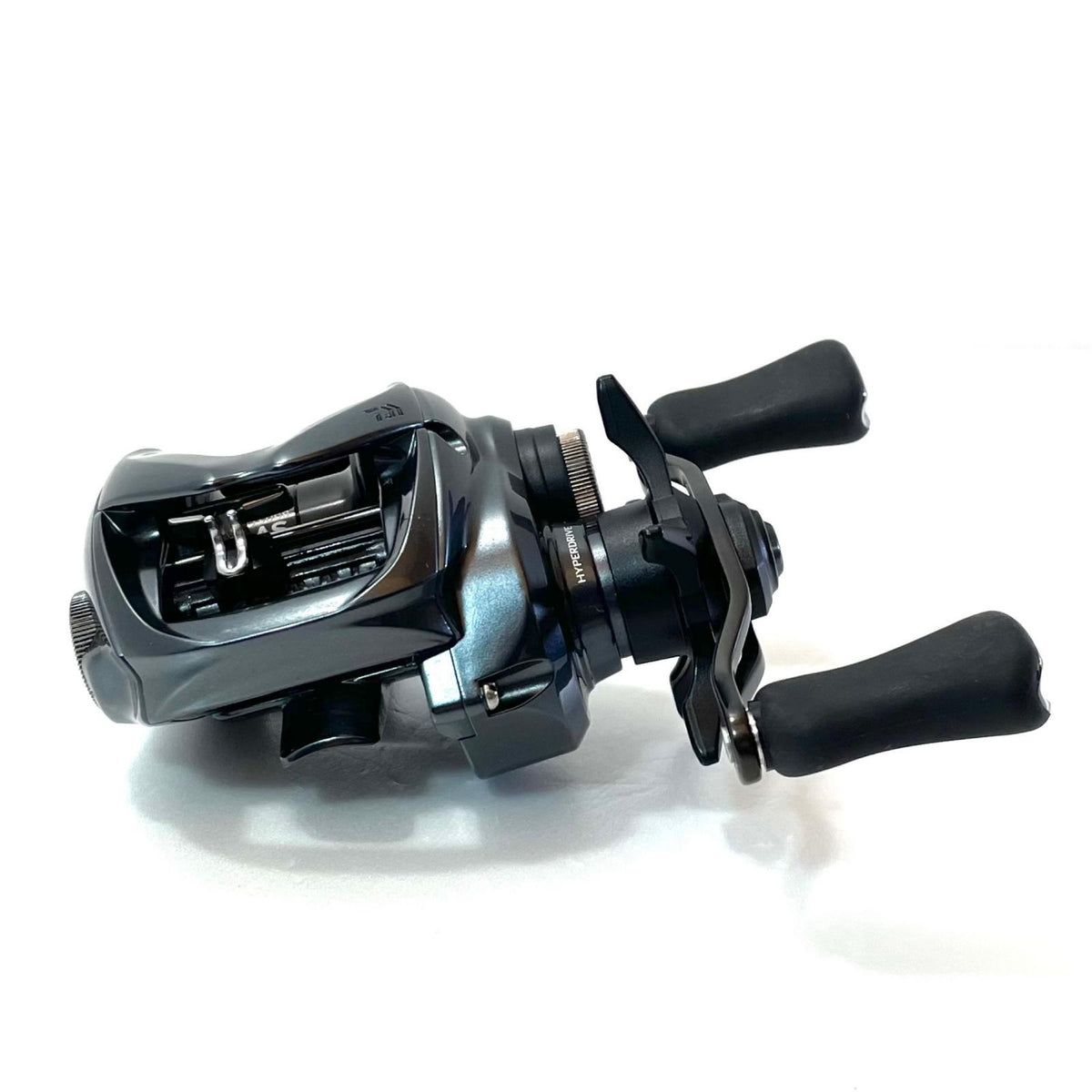 【フィッシング/釣り/釣具/リール】 【ベイトリール/左ハンドル】Daiwa | ダイワ 24タトゥーラ SV TW 100XHL【尾張小牧店】