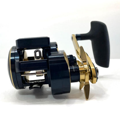 【フィッシング/釣り/釣具/リール】 【ベイトリール/左ハンドル】Daiwa | ダイワ ※付属品なし　21ソルティガIC 300HL-SJ【尾張小牧店】