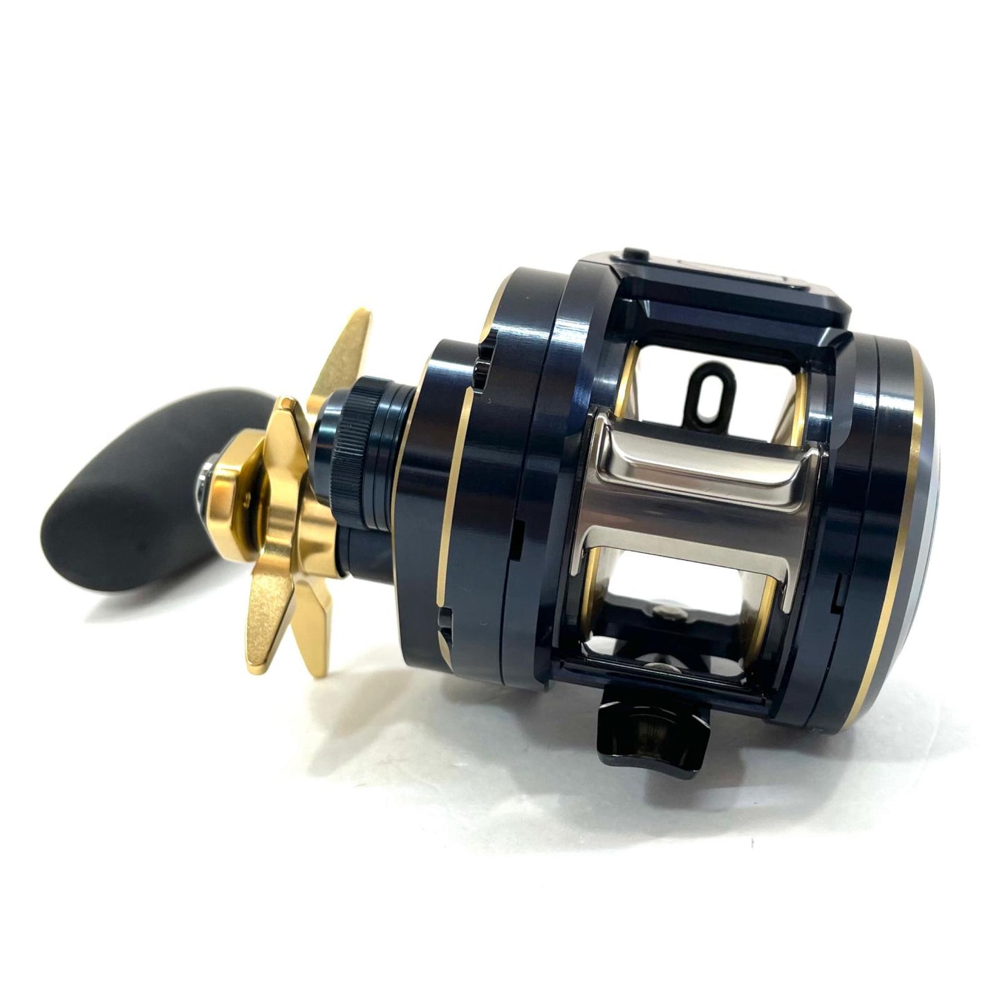 【フィッシング/釣り/釣具/リール】 【ベイトリール/左ハンドル】Daiwa | ダイワ ※付属品なし　21ソルティガIC 300HL-SJ【尾張小牧店】