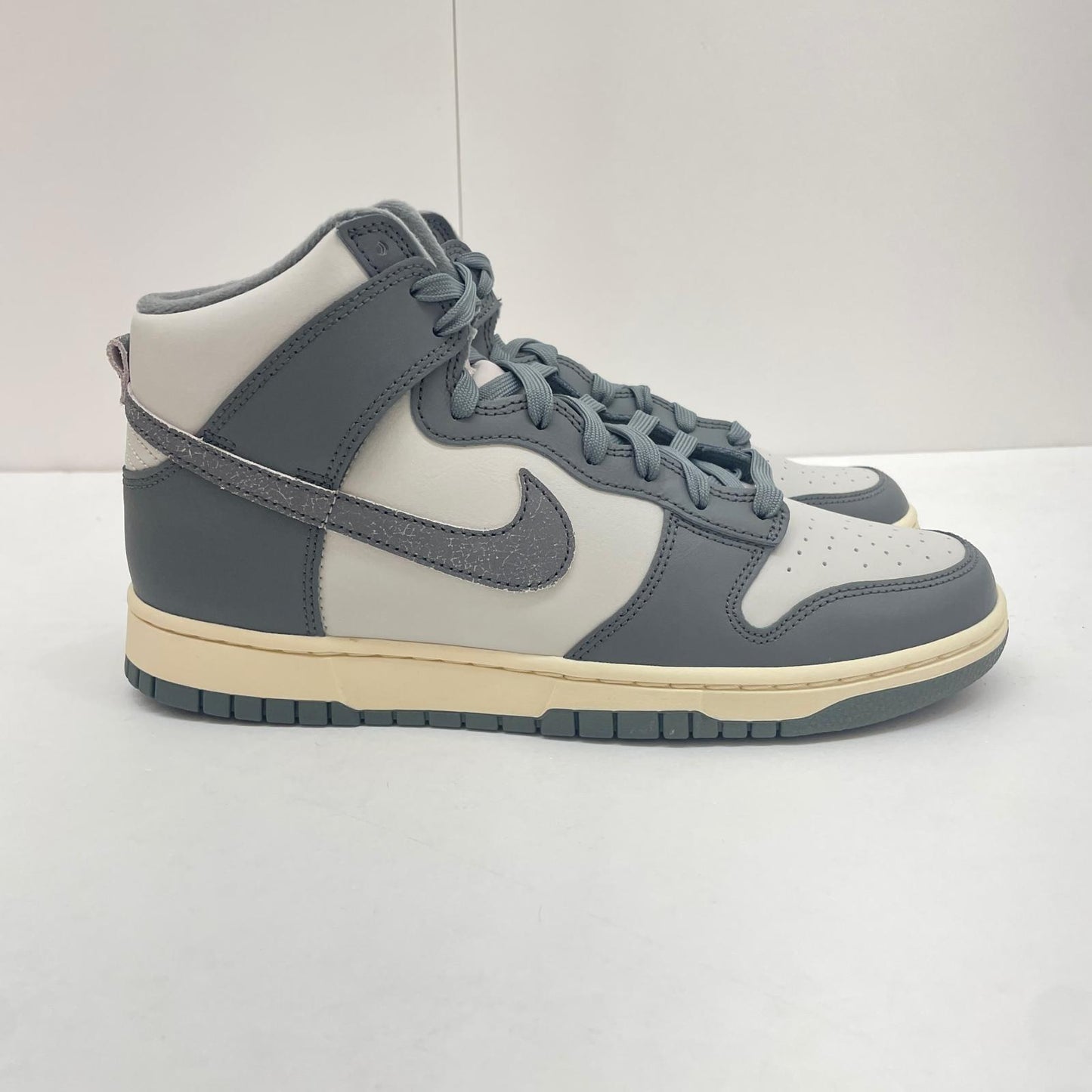 NIKE | ナイキ Dunk High Retro SE Vintage スニーカー 27.0cm DM0582-001 グレー 27cm【尾張小牧店】