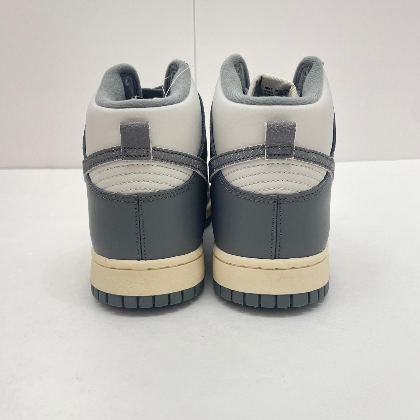 NIKE | ナイキ Dunk High Retro SE Vintage スニーカー 27.0cm DM0582-001 グレー 27cm【尾張小牧店】