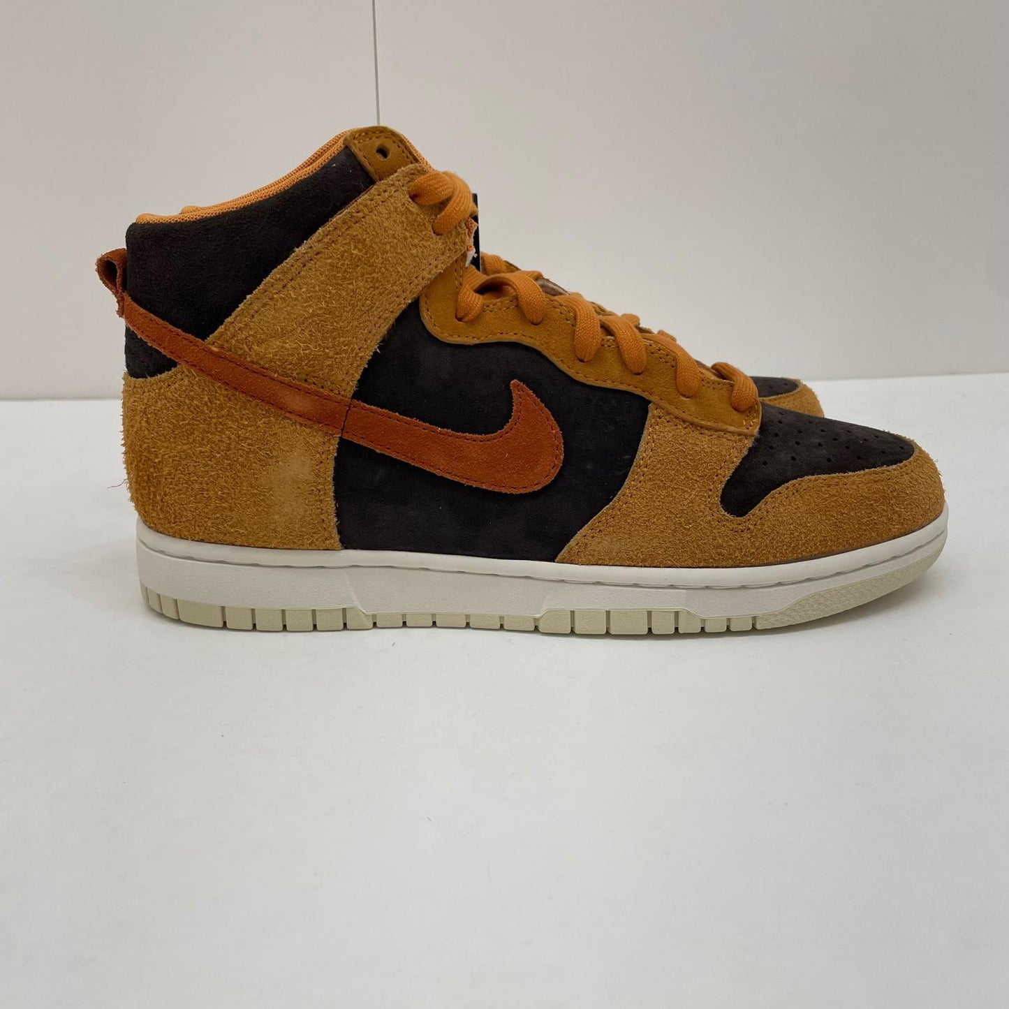 NIKE | ナイキ Dunk High PRM スニーカー 26.5cm DD1401-200 ブラウン【尾張小牧店】