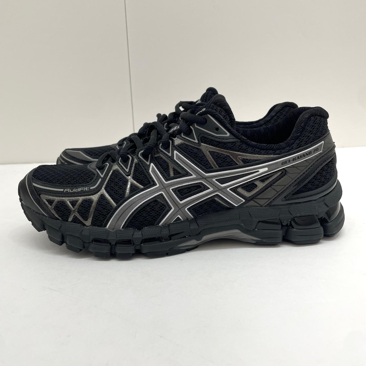 asics | アシックス Gel-Kayano 20 スニーカー 26.0cm 1203A388-003 ブラック【尾張小牧店】