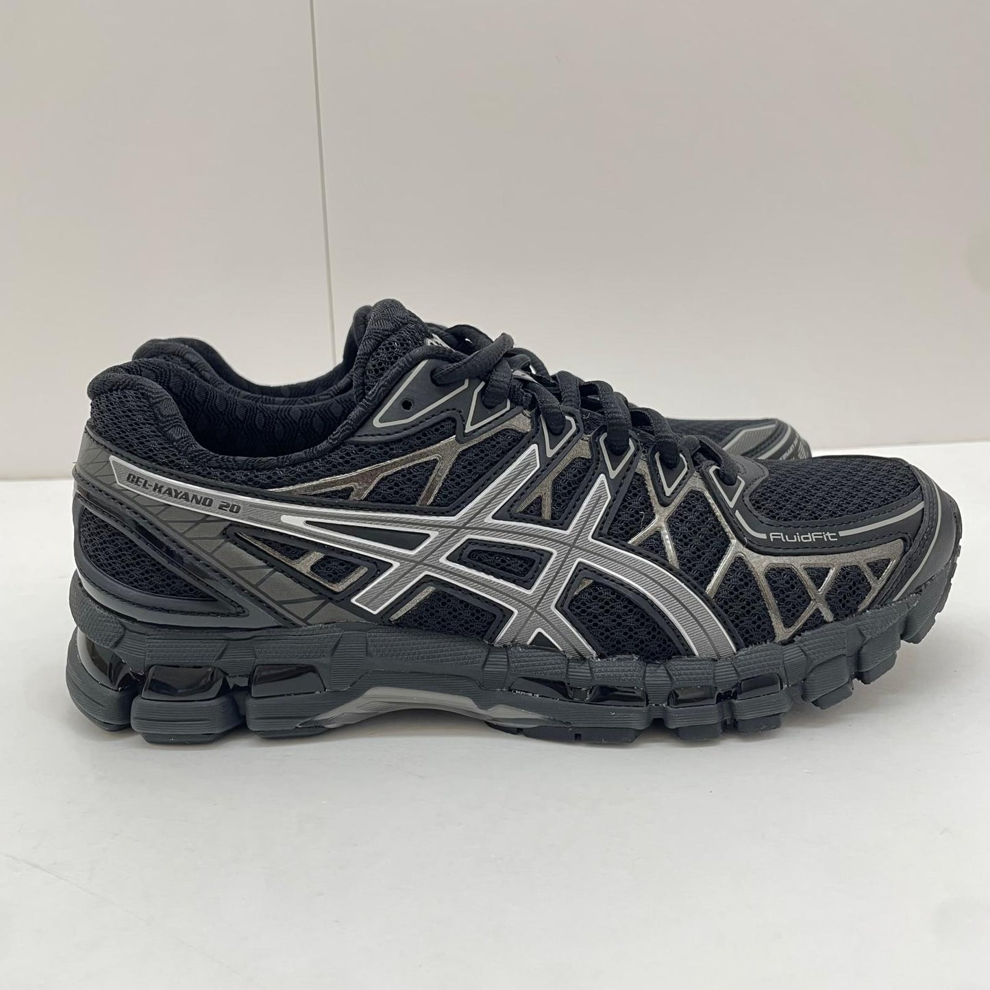 asics | アシックス Gel-Kayano 20 スニーカー 26.0cm 1203A388-003 ブラック【尾張小牧店】
