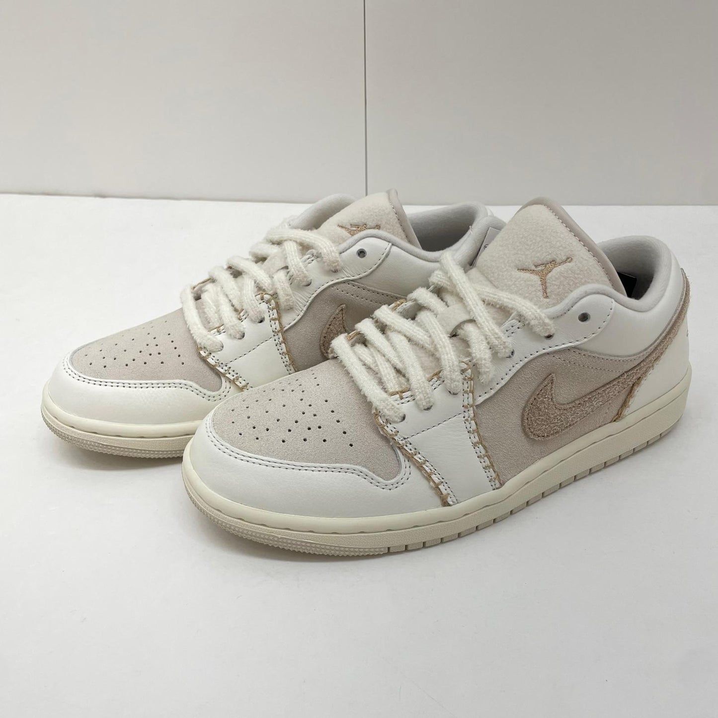 NIKE | ナイキ Women's Air Jordan 1 Low スニーカー 26.0cm HV4268-120 ベージュ【尾張小牧店】