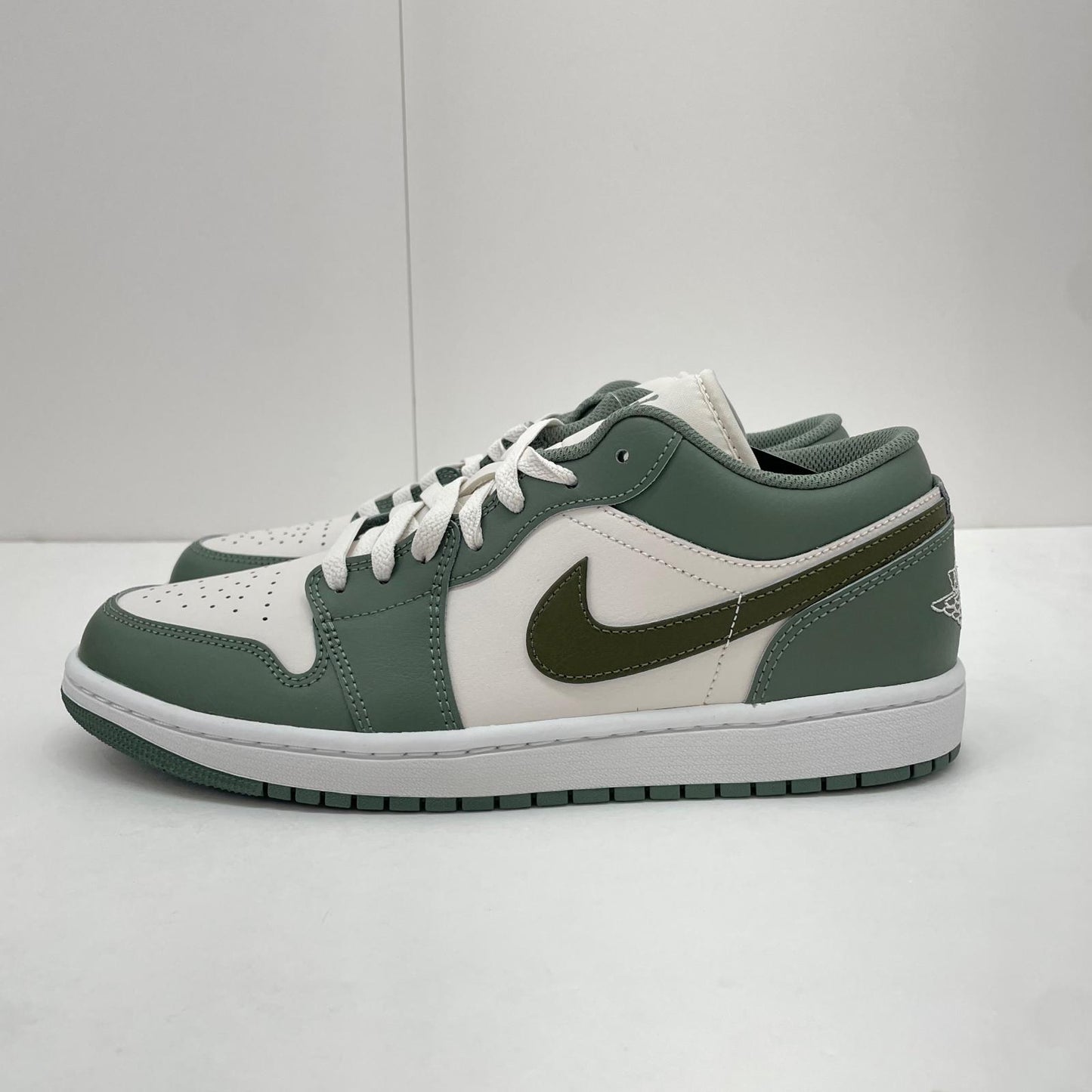 NIKE | ナイキ Air Jordan 1 Low スニーカー 28.0cm 553558-300 カーキ【尾張小牧店】