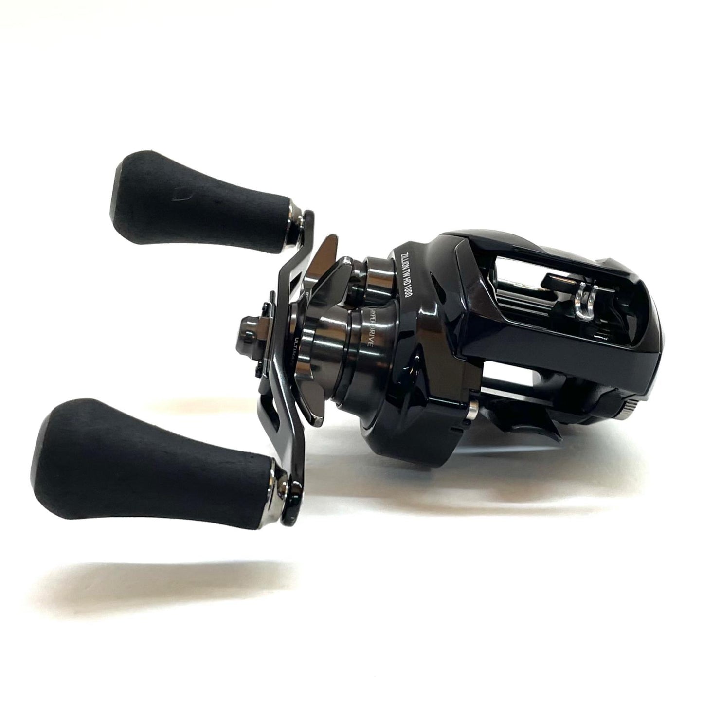 【フィッシング/釣り/釣具/リール】 【ベイトリール/右ハンドル】Daiwa | ダイワ ※付属品なし　22ジリオン TW HD 1000H【尾張小牧店】