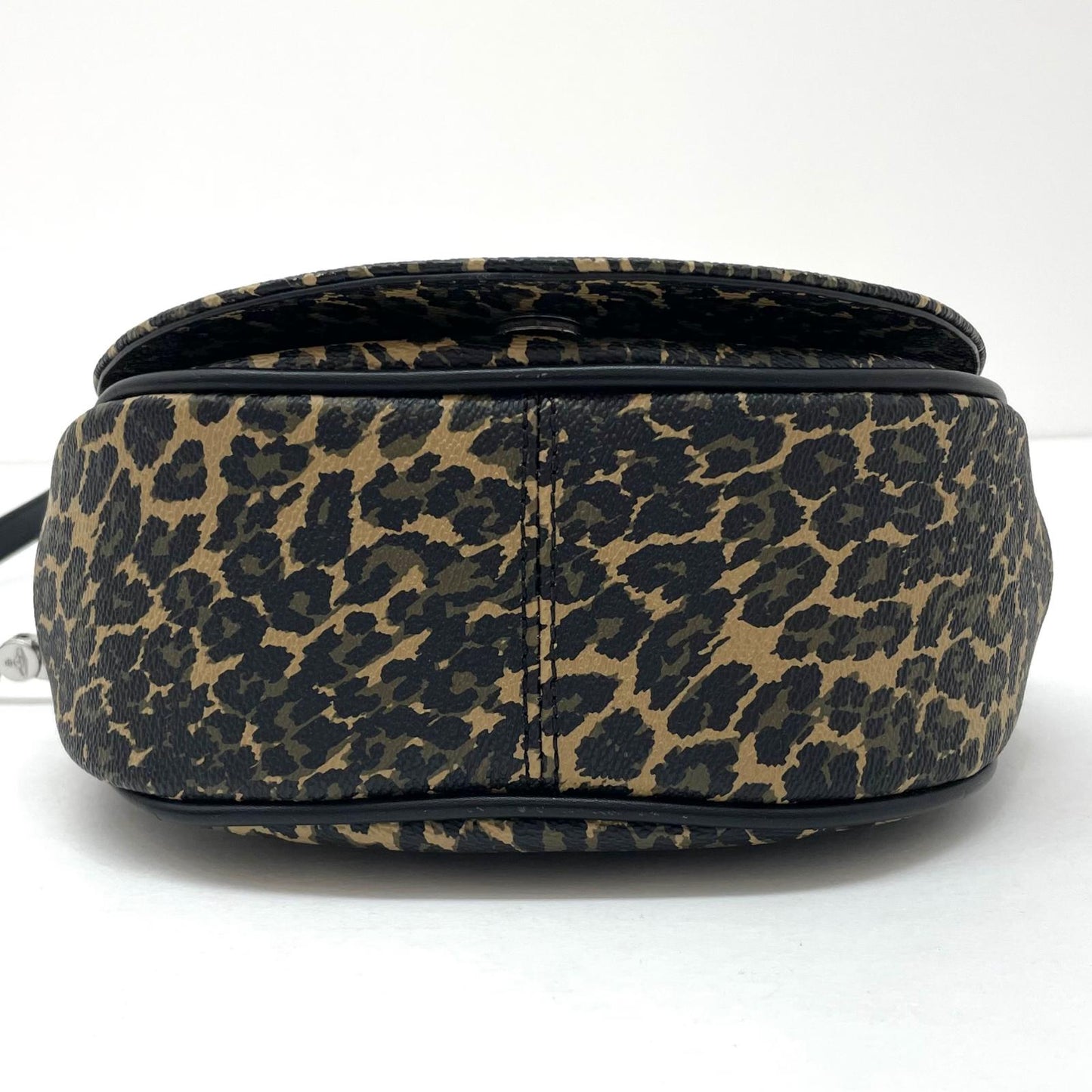 【中古】Vivienne Westwood | ヴィヴィアンウエストウッド ショルダーバッグ ヒョウ柄【尾張小牧店】