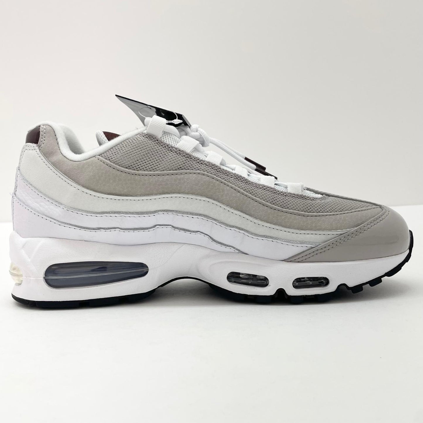 【中古】NIKE | ナイキ Air Max 95 Big Bubble SE "White/Metallic Silver"　エアマックス 95 ビッグバブル SE "ホワイト/メタリックシルバー"　スニーカー 靴　IW1241-100 ホワイト 28cm【尾張小牧店】