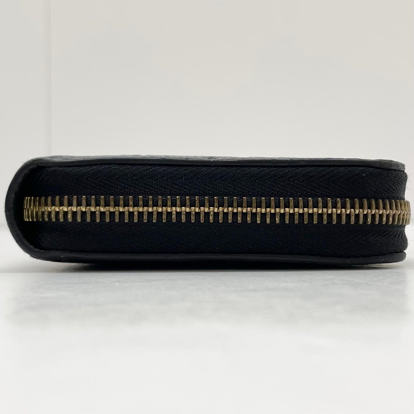 【中古】LOUIS VUITTON | ルイ・ヴィトン 旧型 ジッピーウォレット ラウンドファスナー モノグラムアンプラント 長財布 M60571 ブラック【尾張小牧店】