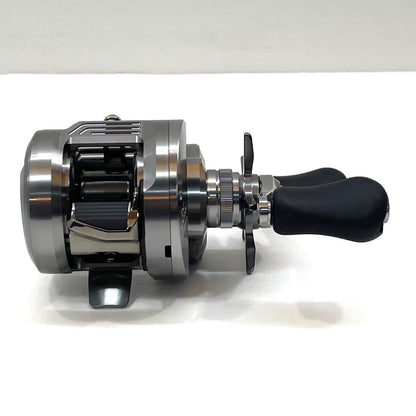 【フィッシング/釣り/釣具/リール】 【ベイトリール/右ハンドル】SHIMANO | シマノ 26カルカッタコンクエストDC 100MG【尾張小牧店】