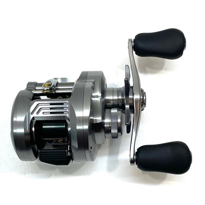 【フィッシング/釣り/釣具/リール】 【ベイトリール/右ハンドル】SHIMANO | シマノ 26カルカッタコンクエストDC 100MG【尾張小牧店】