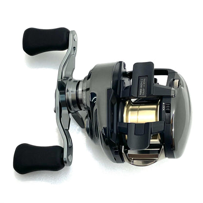 【フィッシング/釣り/釣具/リール】 【ベイトリール/右ハンドル】Daiwa | ダイワ 26スティーズ SV ライト TW 100XXH【尾張小牧店】