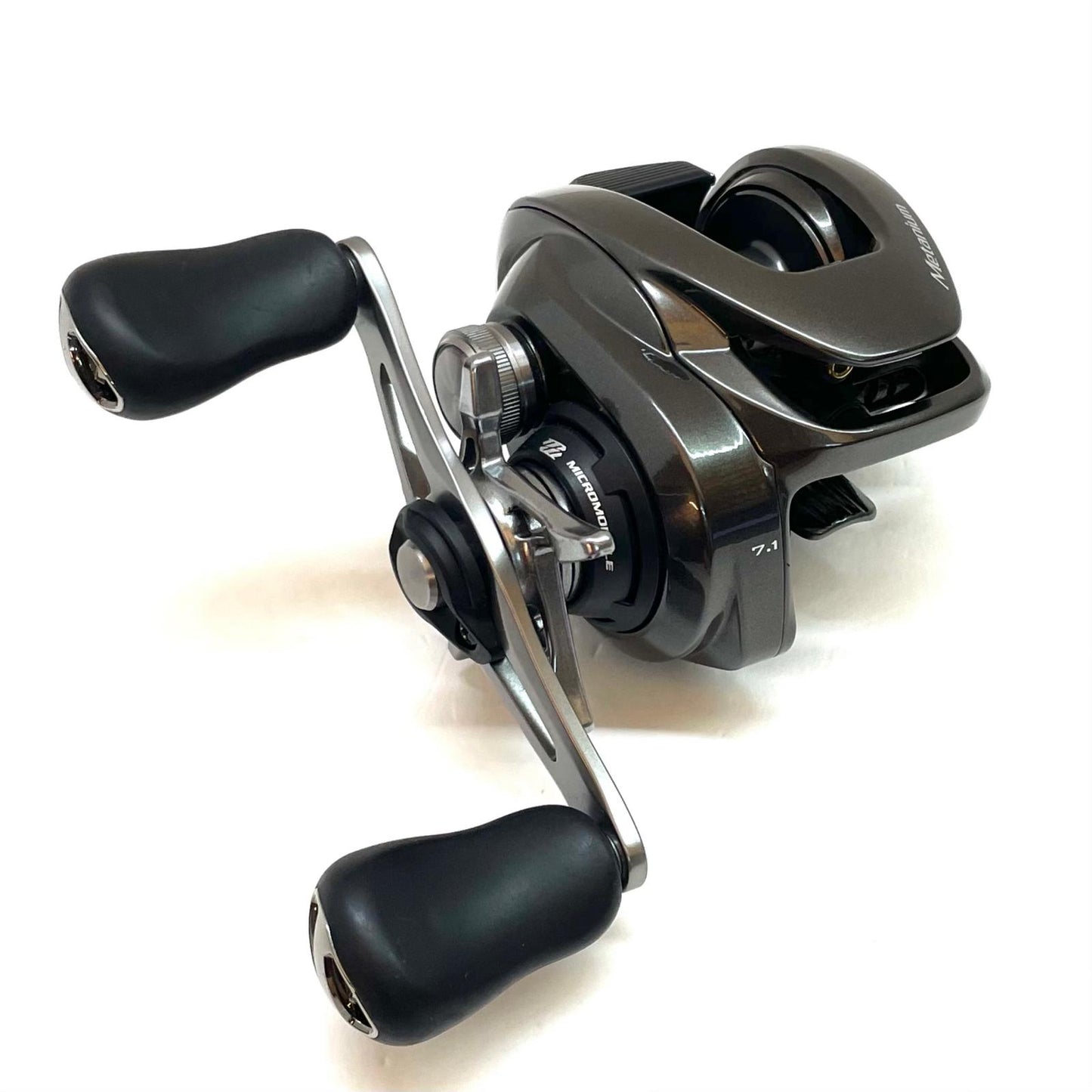 【フィッシング/釣り/釣具/リール】 【ベイトリール/右ハンドル】SHIMANO | シマノ 23メタニウム 100HG【尾張小牧店】