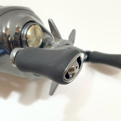 【フィッシング/釣り/釣具/リール】 【ベイトリール/右ハンドル】Daiwa | ダイワ 26スティーズ SV ライト TW 100XXH【尾張小牧店】