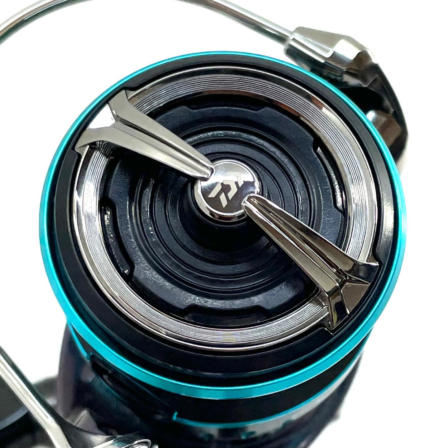 【フィッシング/釣り/釣具/リール】 【スピニングリール】Daiwa | ダイワ 23エメラルダス RX LT2500-XH-DH【尾張小牧店】
