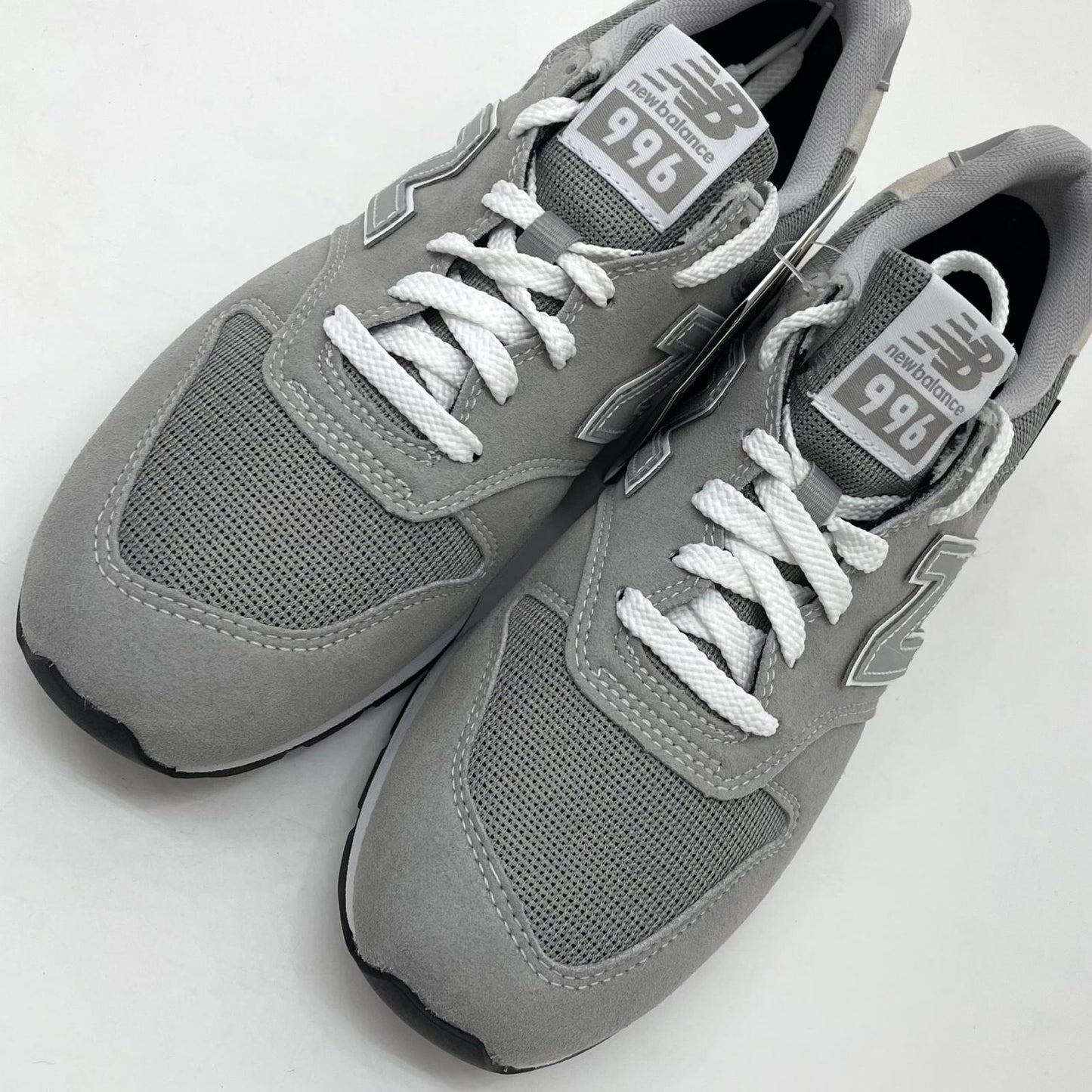 【中古】NEW BALANCE | ニューバランス 996 Gore-Tex TEAM AWAY GREY with SILVER METALLIC and Moonbeam　スニーカー 靴　CM996XA2 グレー 26cm【尾張小牧店】