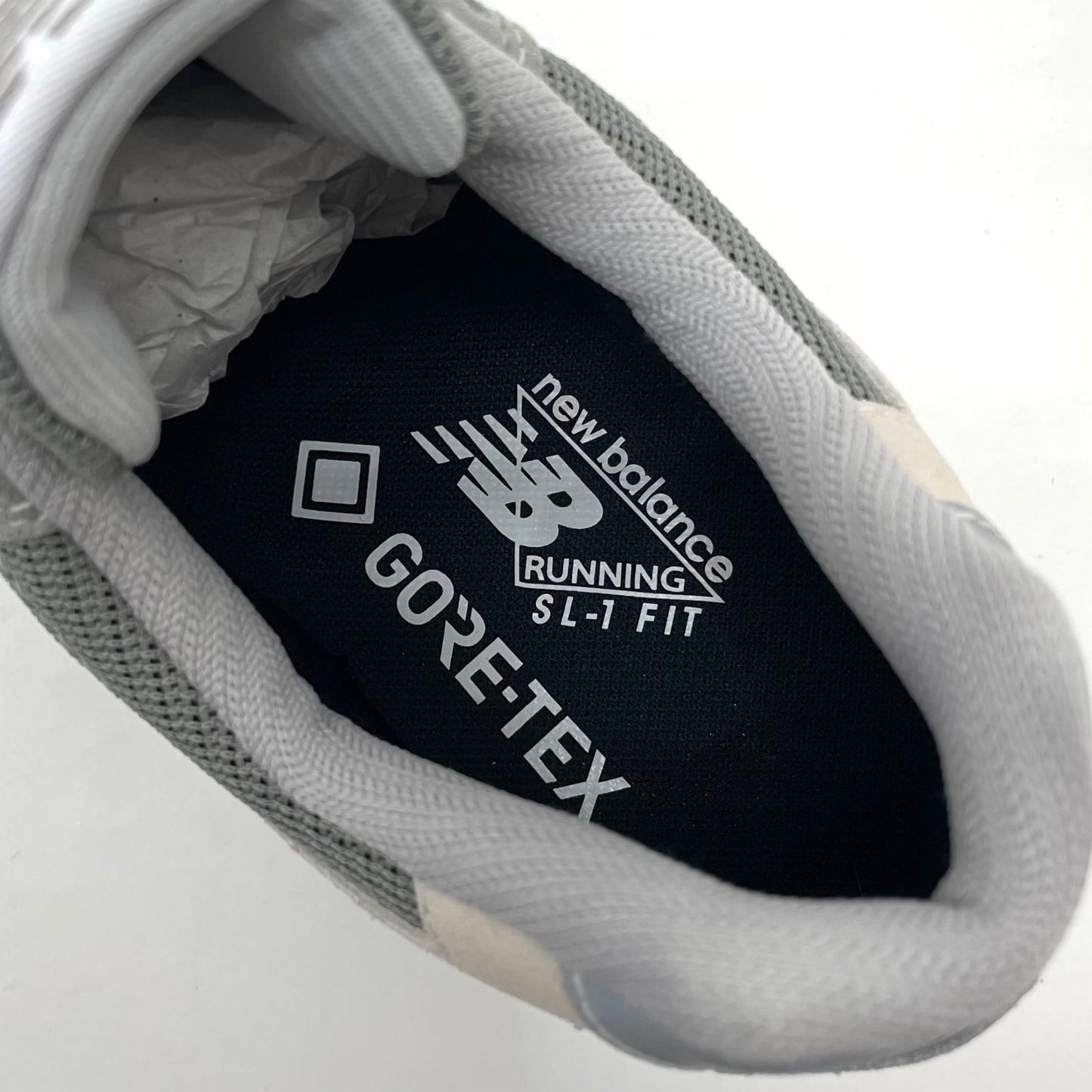 【中古】NEW BALANCE | ニューバランス 996 Gore-Tex TEAM AWAY GREY with SILVER METALLIC and Moonbeam　スニーカー 靴　CM996XA2 グレー 26cm【尾張小牧店】