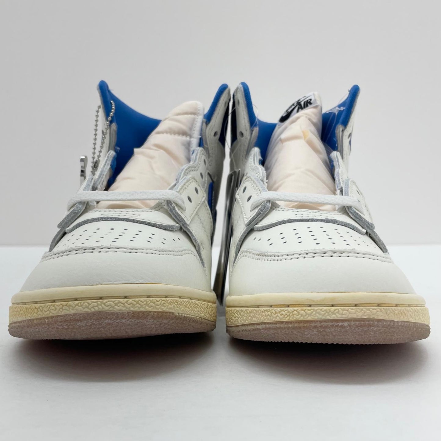【中古】NIKE×Awake NY | ナイキ×アウェイクニューヨーク Jordan Air Ship SP "Game Royal"/ジョーダン エアシップ SP "ゲームロイヤル" スニーカー 靴　FN8675-104 ホワイト×ブルー 27cm【尾張小牧店】