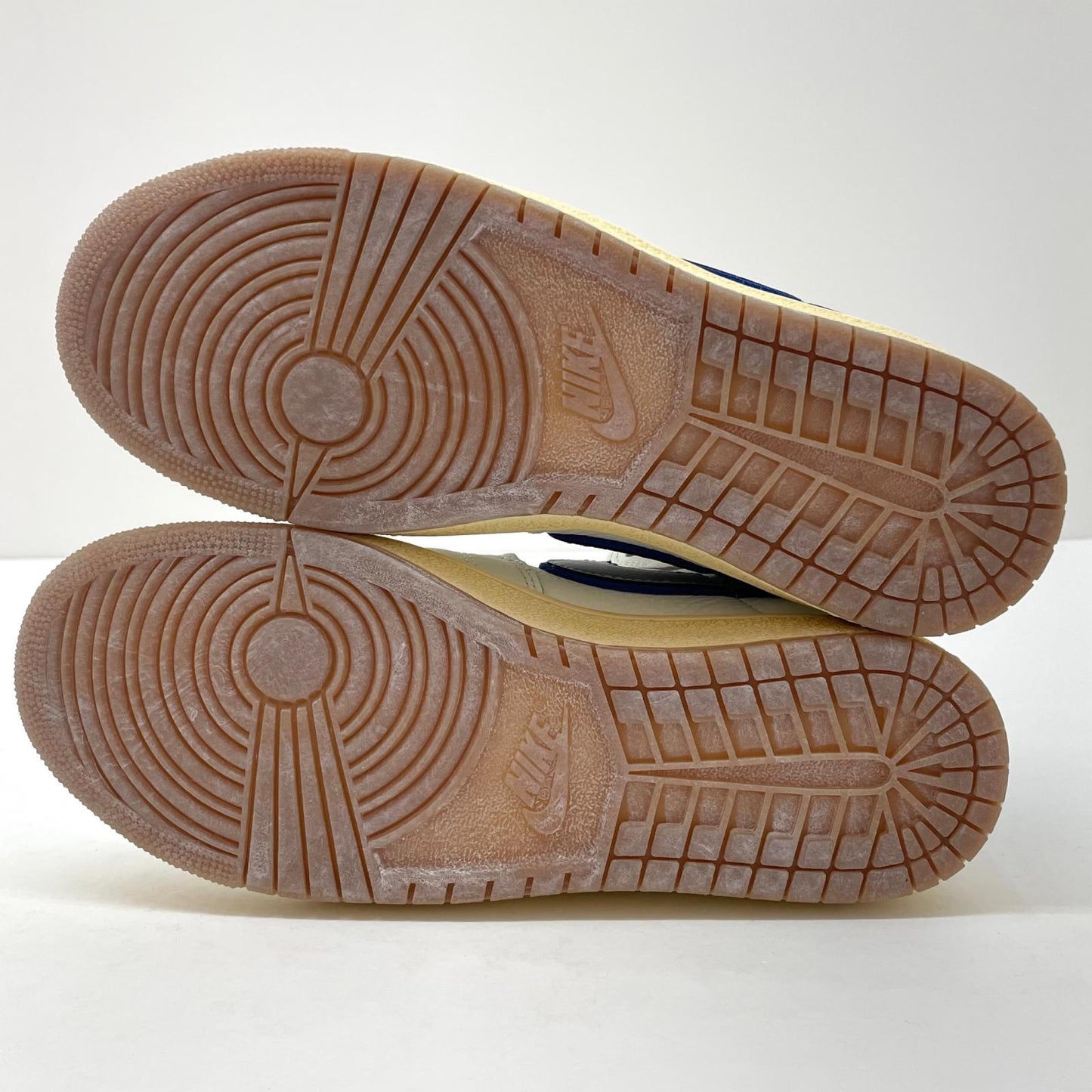 【中古】NIKE×Awake NY | ナイキ×アウェイクニューヨーク Jordan Air Ship SP "Game Royal"/ジョーダン エアシップ SP "ゲームロイヤル" スニーカー 靴　FN8675-104 ホワイト×ブルー 27cm【尾張小牧店】