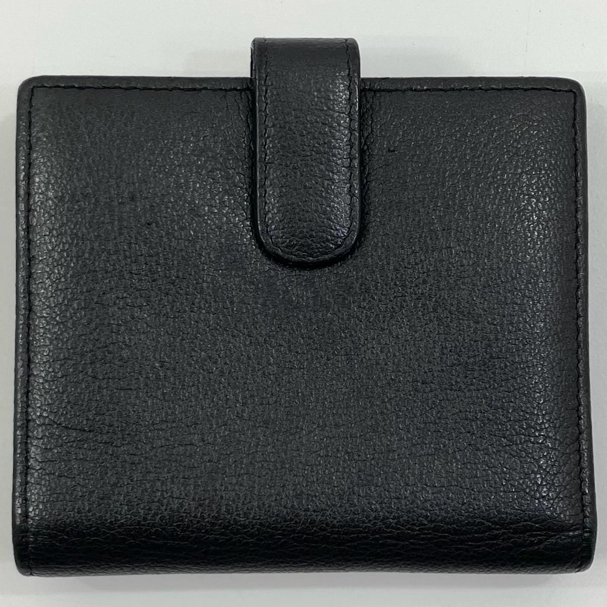 【中古】CHANEL | シャネル バタフライカメリア ココマーク 二つ折り財布 ブラック【尾張小牧店】