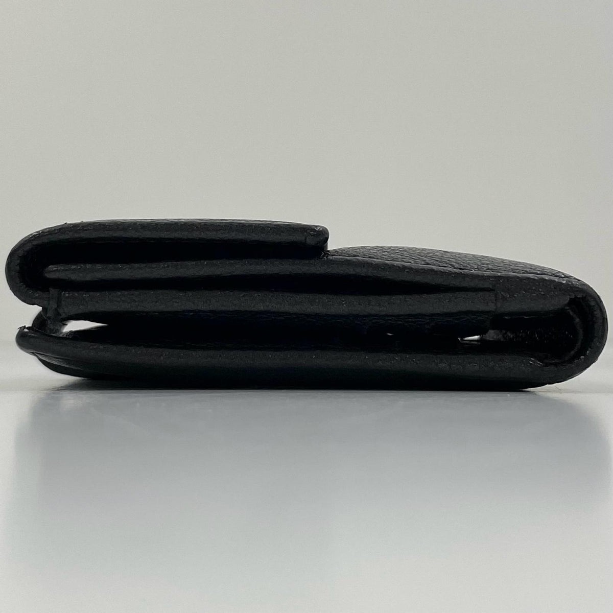 【中古】CHANEL | シャネル バタフライカメリア ココマーク 二つ折り財布 ブラック【尾張小牧店】