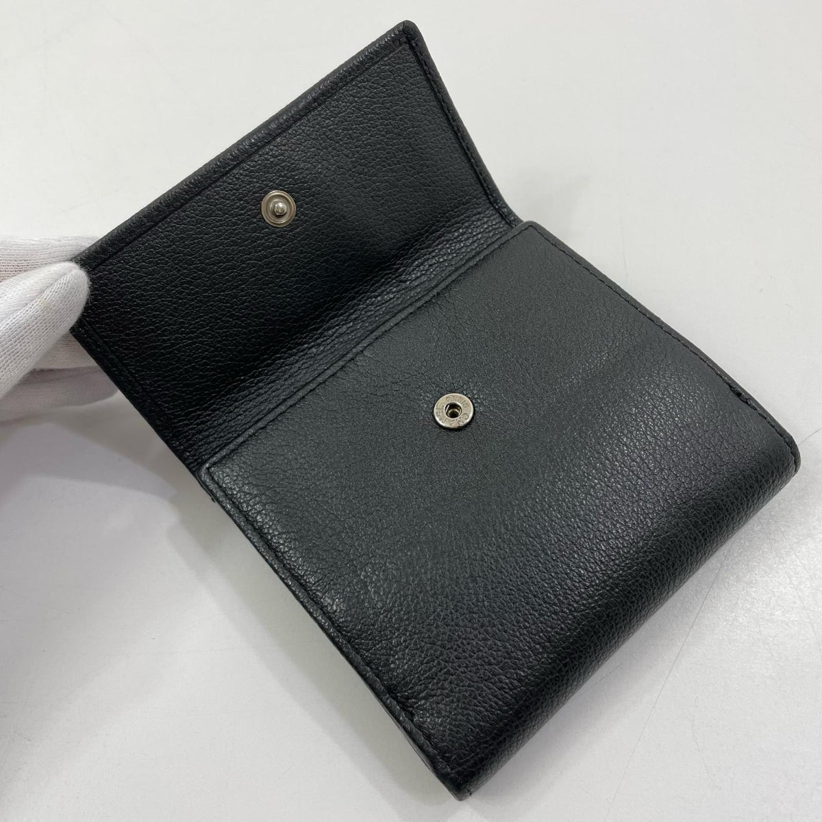 【中古】CHANEL | シャネル バタフライカメリア ココマーク 二つ折り財布 ブラック【尾張小牧店】