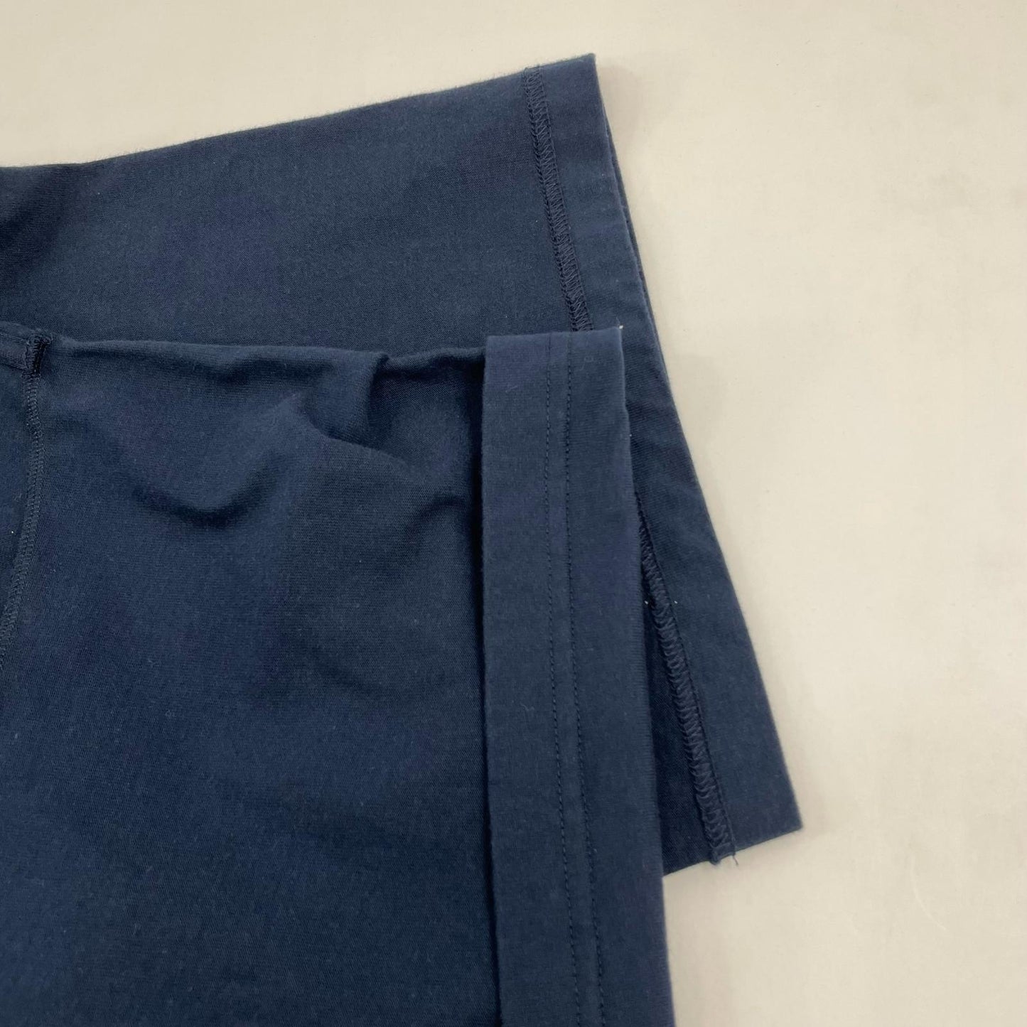 BALENCIAGA | バレンシアガ 長袖Ｔシャツ 731789 TNVA6 ネイビー サイズ：4【尾張小牧店】