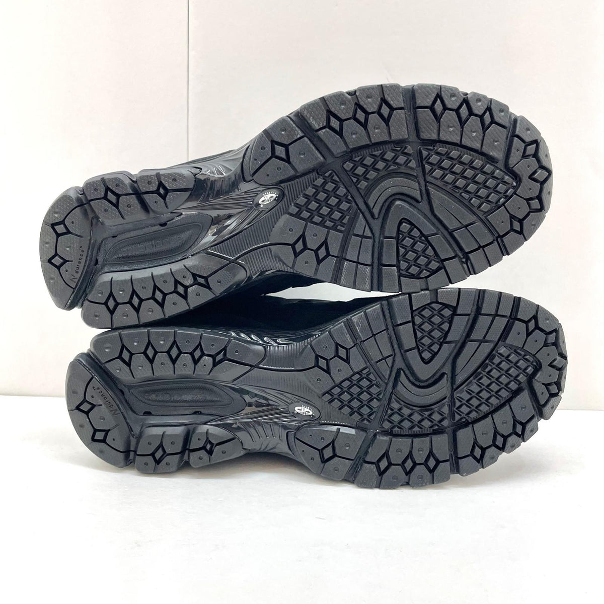 NEW BALANCE | ニューバランス スニーカー 27.5cm U200278J ブラック【尾張小牧店】