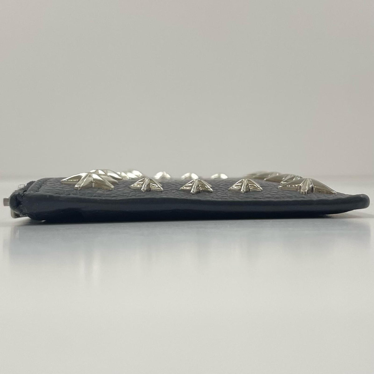 【中古】JIMMY CHOO | ジミーチュウ オーブプラス スタースタッズ フラグメントケース 14503815 ブラック【尾張小牧店】