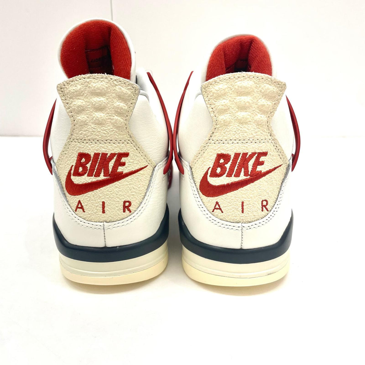 NIKE | ナイキ Nigel Sylvester × Nike Air Jordan 4 スニーカー 28.0cm IQ8055-100 ホワイト【尾張小牧店】