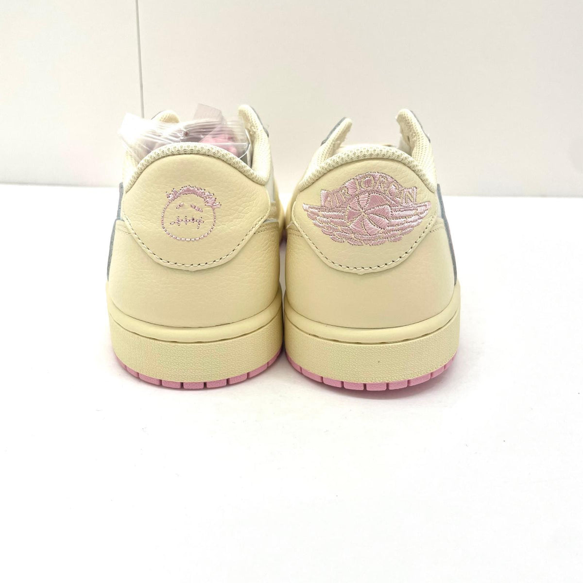 NIKE | ナイキ Travis Scott × Nike Air Jordan 1 Retro Low OG スニーカー 28.0cm IQ7604-100 その他【尾張小牧店】