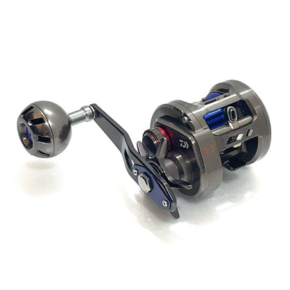 【フィッシング/釣り/釣具/リール】 【ベイトリール/右ハンドル】Daiwa | ダイワ 17ソルティガ BJ 200SH【尾張小牧店】
