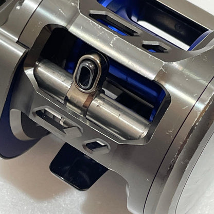 【フィッシング/釣り/釣具/リール】 【ベイトリール/右ハンドル】Daiwa | ダイワ 17ソルティガ BJ 200SH【尾張小牧店】