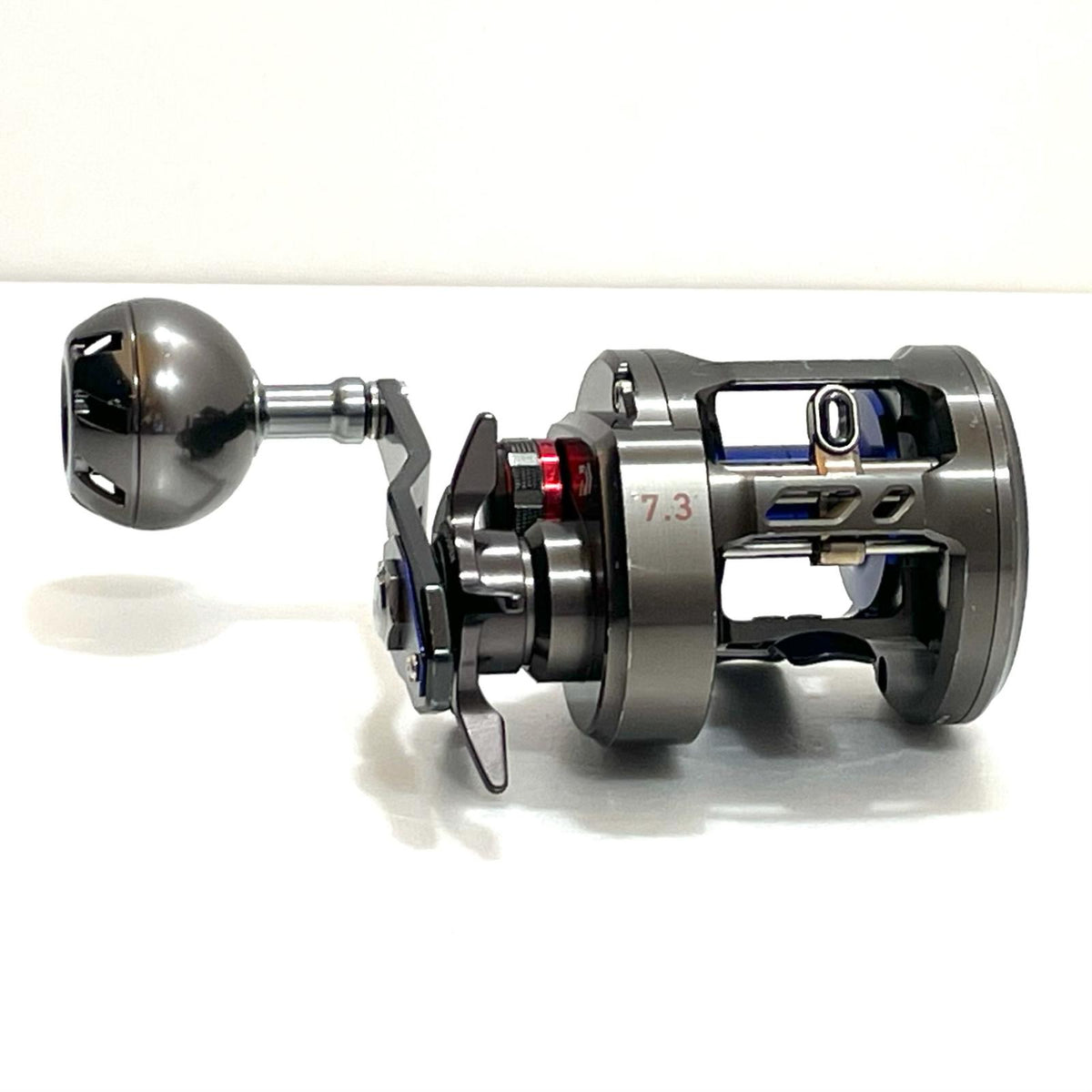 【フィッシング/釣り/釣具/リール】 【ベイトリール/右ハンドル】Daiwa | ダイワ 17ソルティガ BJ 200SH【尾張小牧店】