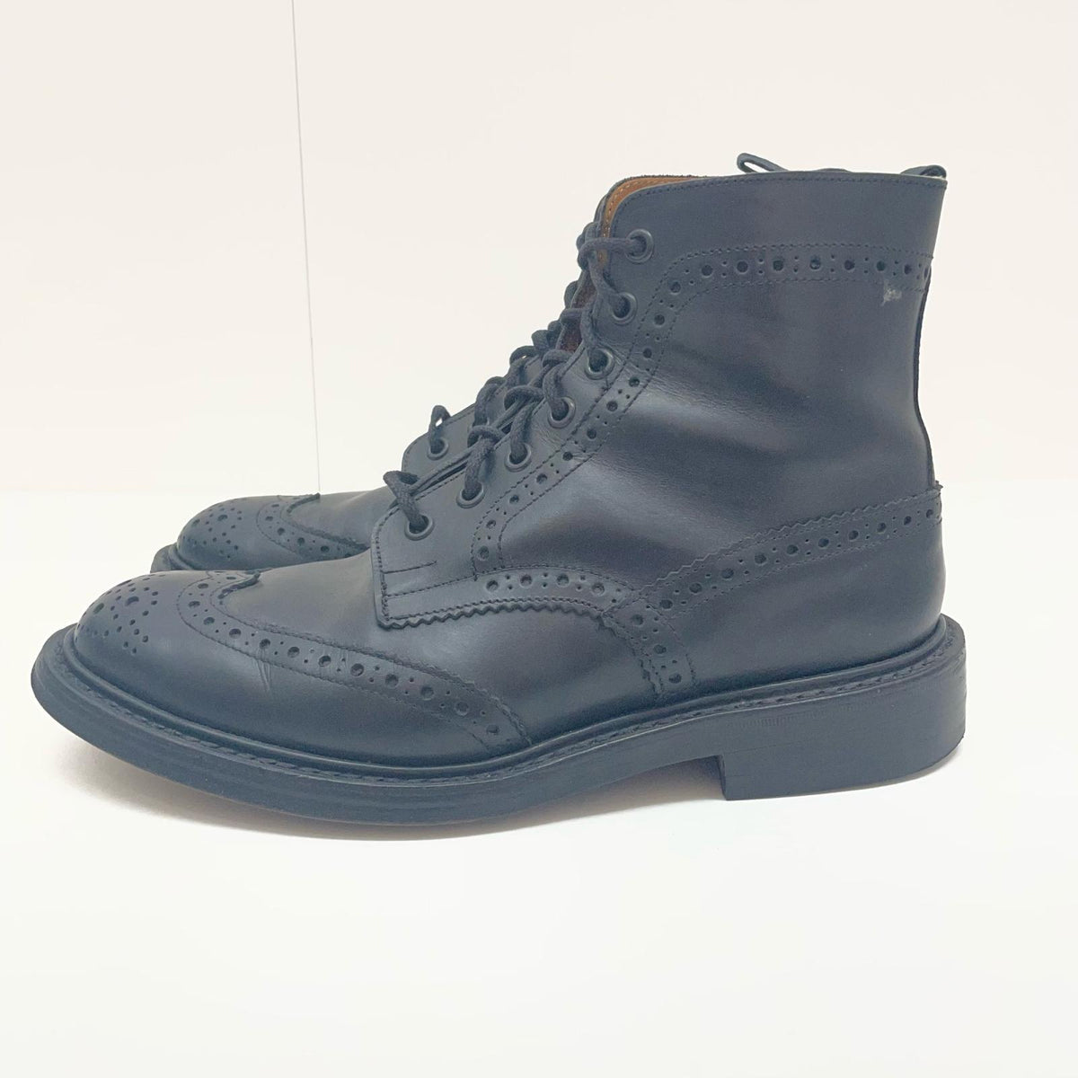 Tricker's | トリッカーズ MOLTON ブーツ 72508 ブラック【尾張小牧店】