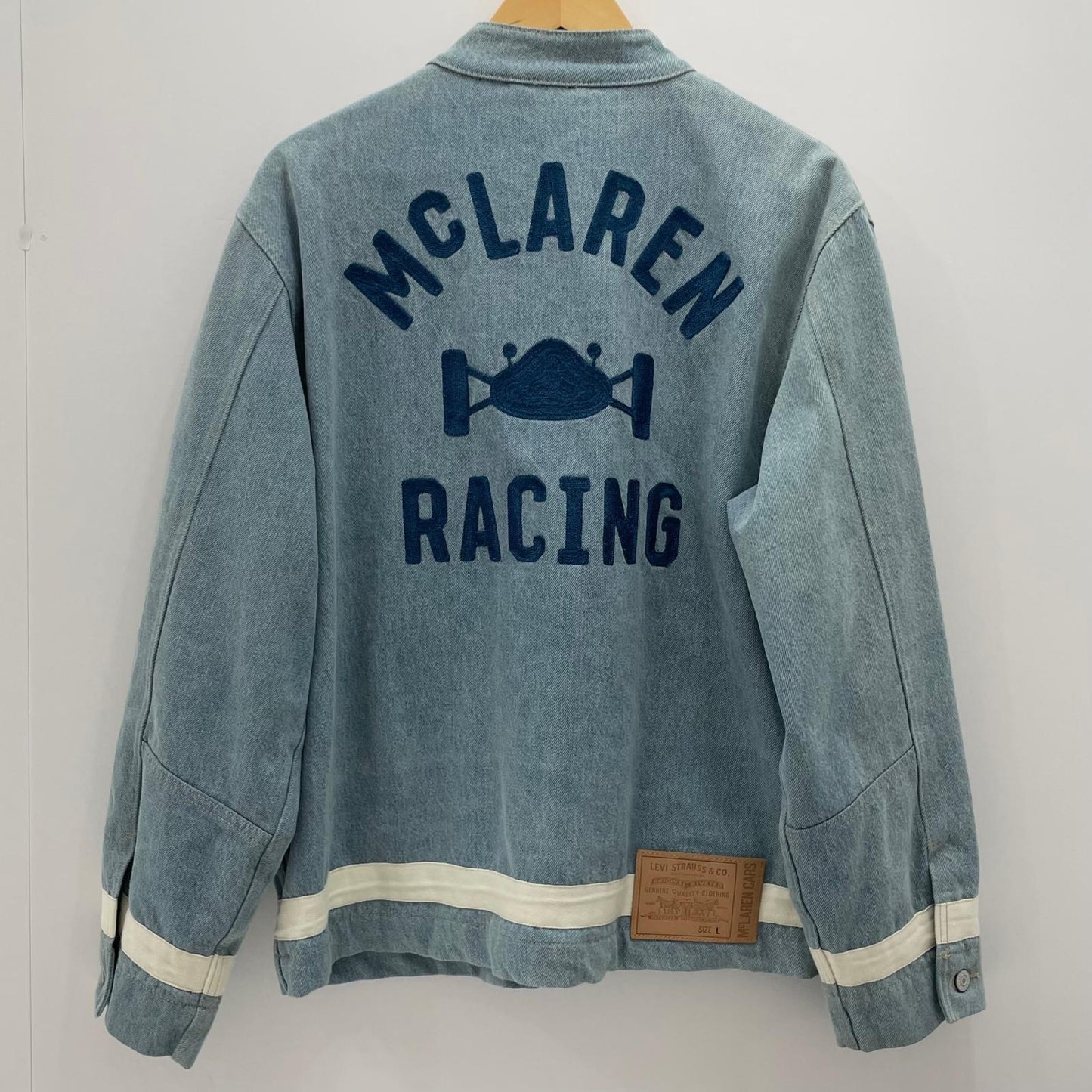 【中古】Levi's×McLaren Racing Limited | リーバイス×マクラーレン・レーシング スタジャン レーシングジャケット A8989-0000 ブルー サイズ：L【尾張小牧店】