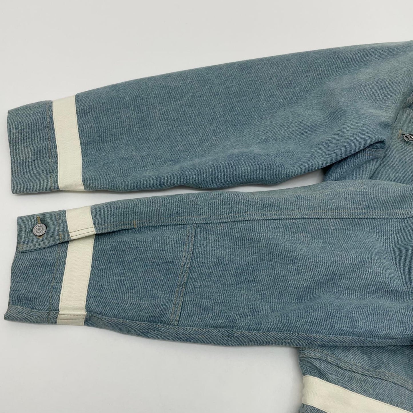 【中古】Levi's×McLaren Racing Limited | リーバイス×マクラーレン・レーシング スタジャン レーシングジャケット A8989-0000 ブルー サイズ：L【尾張小牧店】