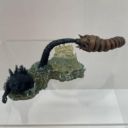 【尾張小牧店】リペアあり！ゴジラVSモスラ幼虫 フィリピン沖の決戦 ゴジラ オーナメント特撮大百科コンプリート レジンキャスト製【レトロ】【中古】