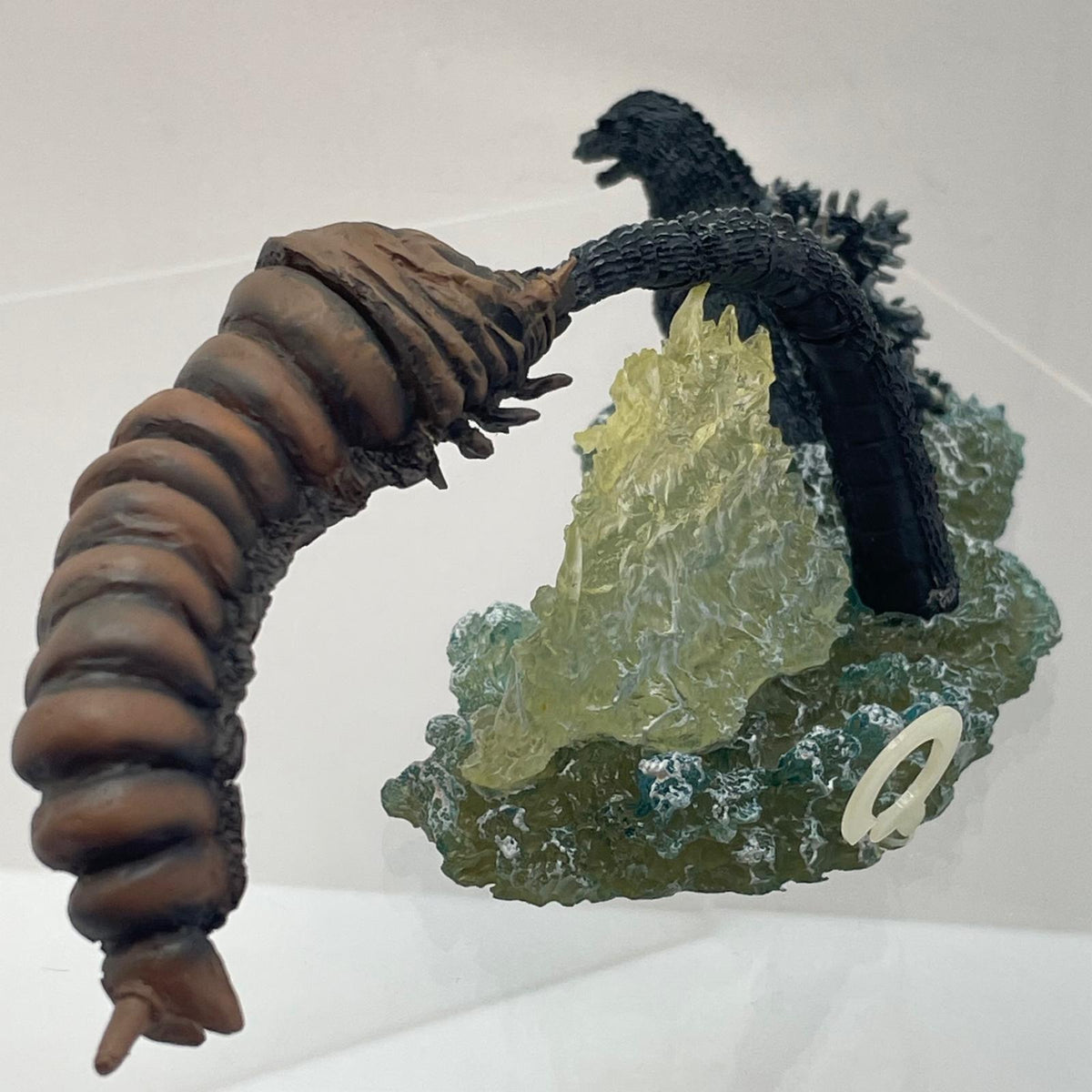 【尾張小牧店】リペアあり！ゴジラVSモスラ幼虫 フィリピン沖の決戦 ゴジラ オーナメント特撮大百科コンプリート レジンキャスト製【レトロ】【中古】