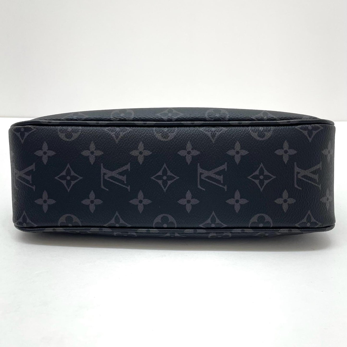 【中古】LOUIS VUITTON | ルイ・ヴィトン　ポシェットアクセソワールXL ショルダーバッグ M11741　ブラック【尾張小牧店】