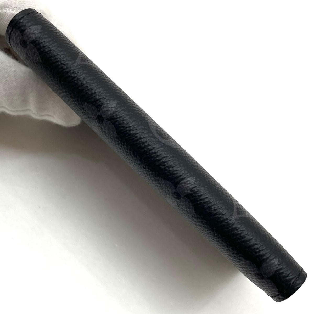 【中古】LOUIS VUITTON | ルイ・ヴィトン　クーヴェルテュール パスポールNM パスポートケース M64501　ブラック【尾張小牧店】