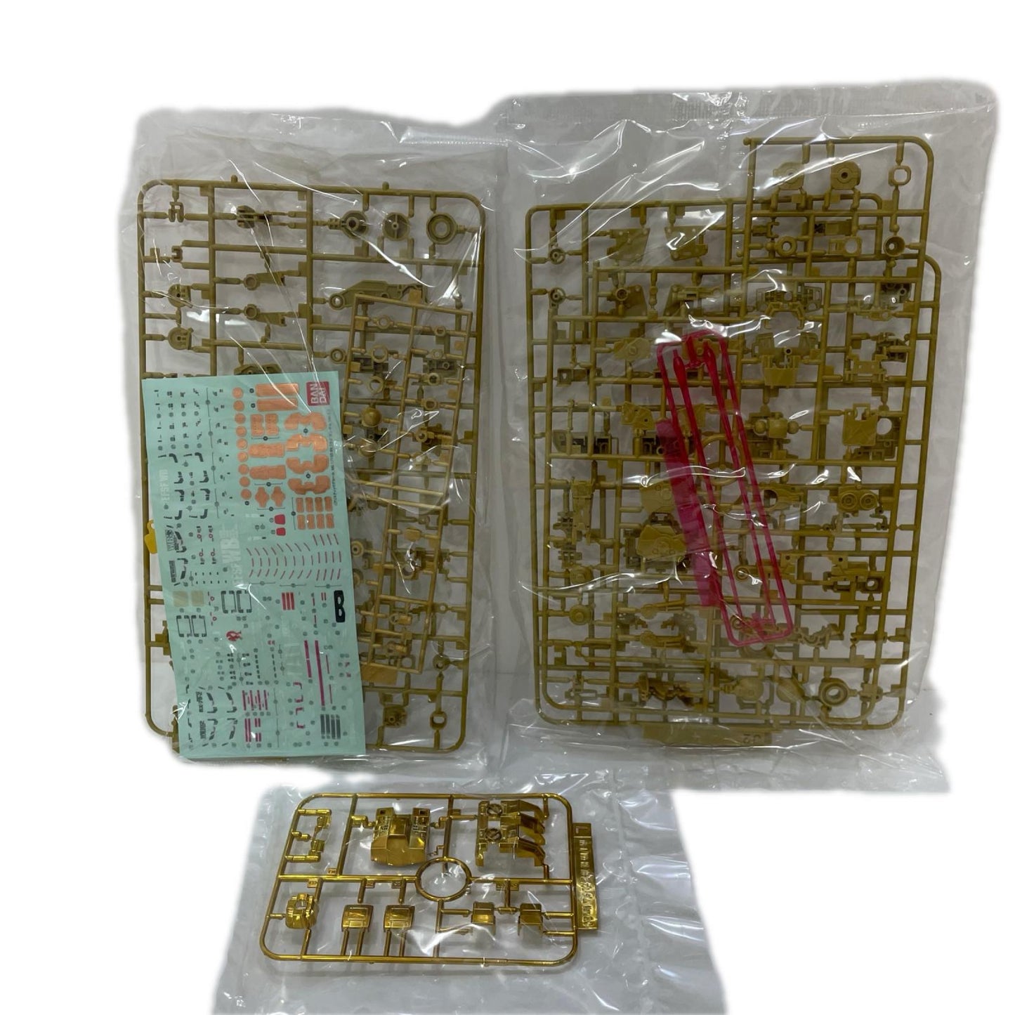 【尾張小牧店】 中古 1/100 MGRX-78-2ガンダムVer.3.0ゴールドコーティング 【714】