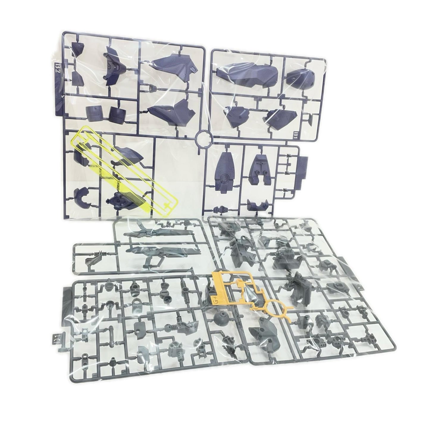 【尾張小牧店】 中古 1/144HGMe02RメッサーF02型(指揮官機)「機動戦士ガンダム閃光のハサウェイ」 【714】